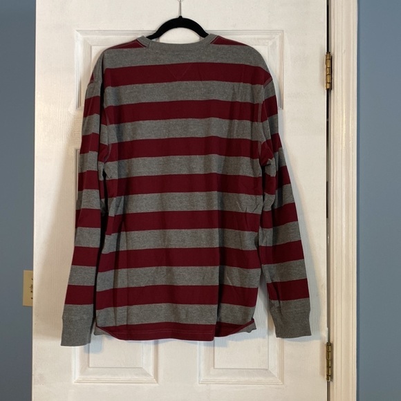 Tommy Hilfiger mens sweater; size XL - Picture 5 of 5